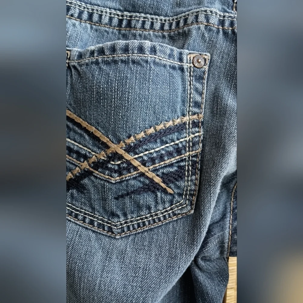 Ariat Low Rise 100% Cotton Straight Leg Classic Blue Denim Jeans_29x34